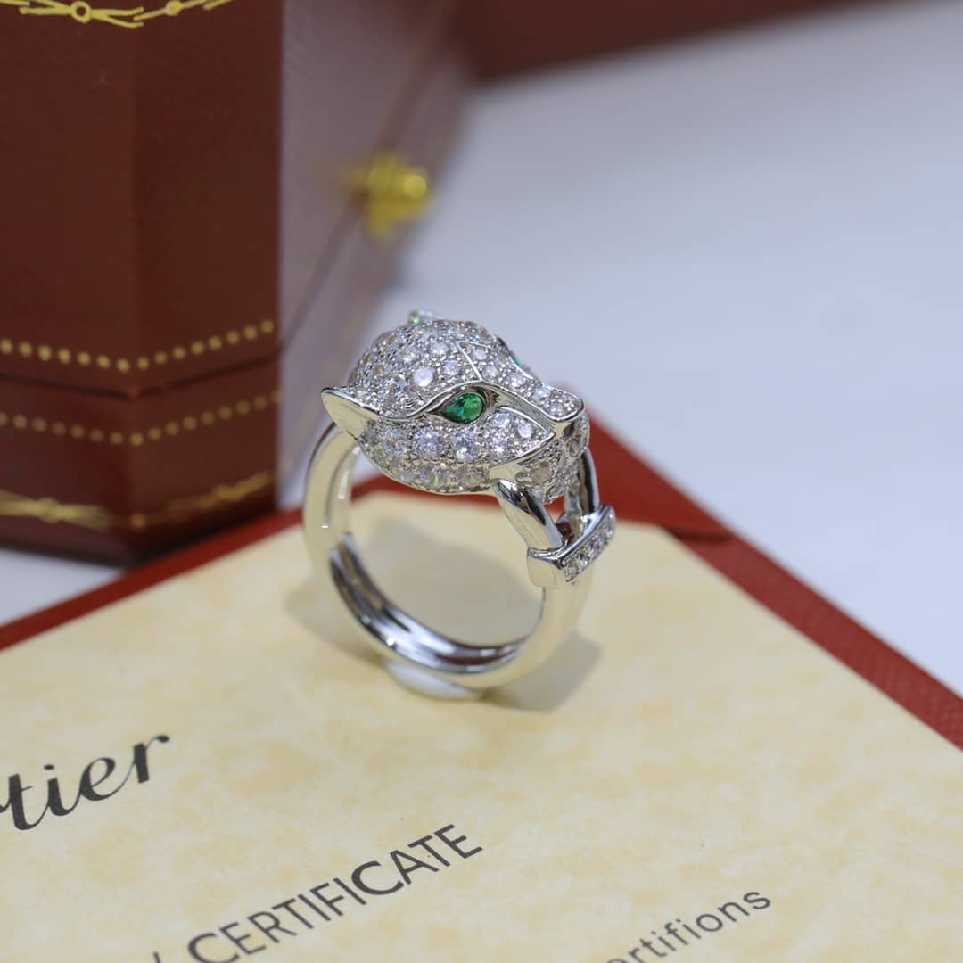 Ca*t1er Dupe Ring