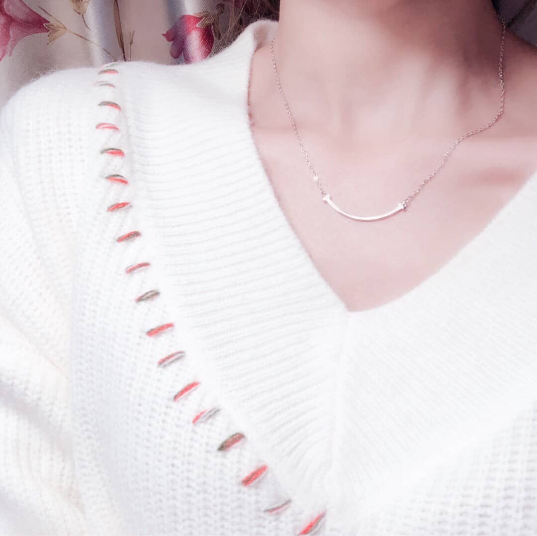 Knockoff T*f*ny Logo Necklace