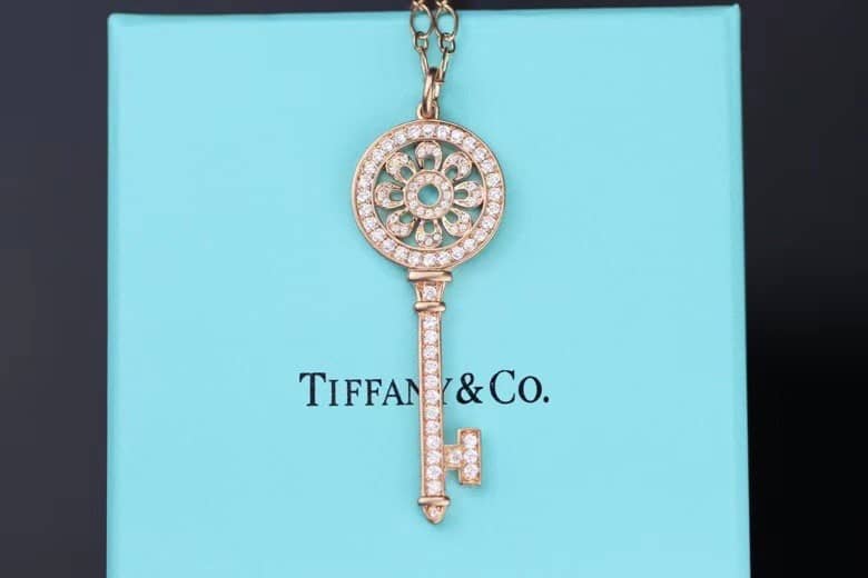 T*f*ny Necklace First Copy