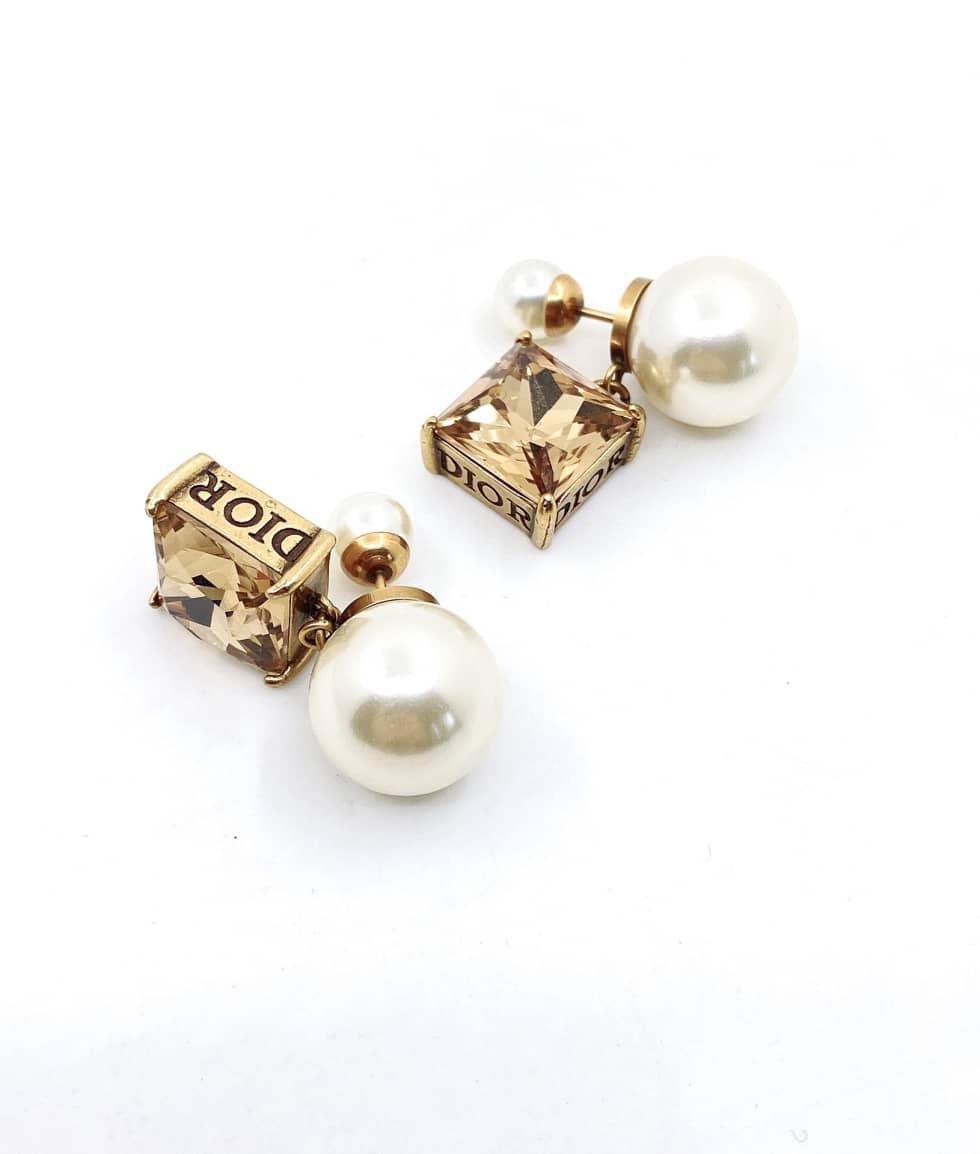 Fake Chr1st1an D10r Logo Earring