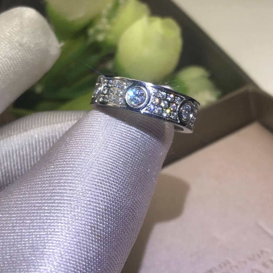 Ca*t1er Dupe Ring