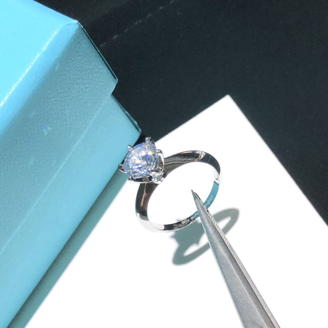 Best T*f*ny Classic Ring