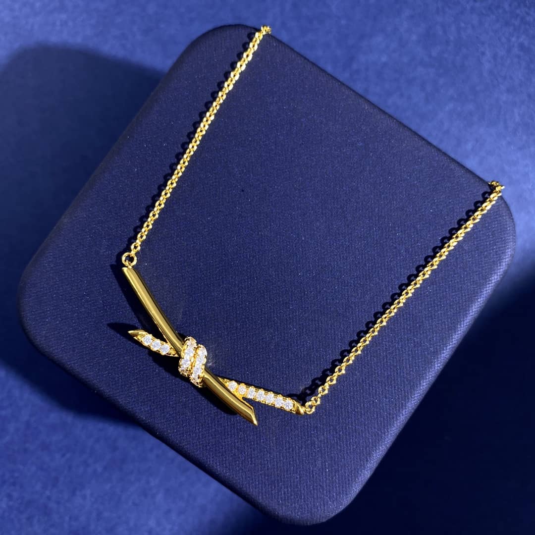 Best T*f*ny Classic Necklace