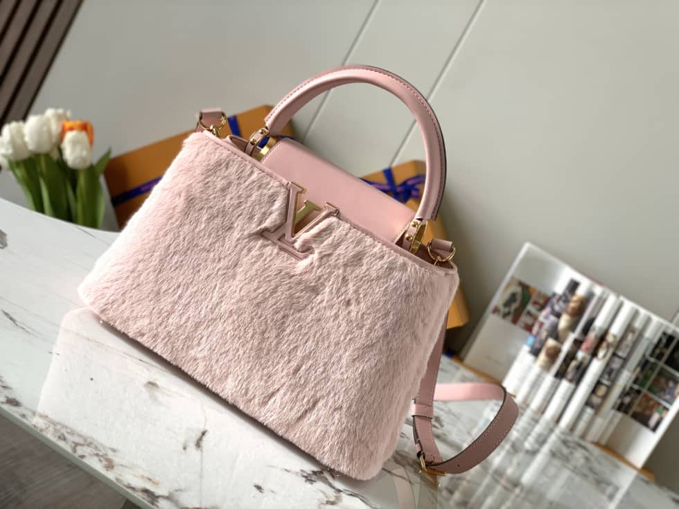 L0vis Vvtt0n Capucines MM 2way Hand Pink M42258 Replica Crossbody Bag