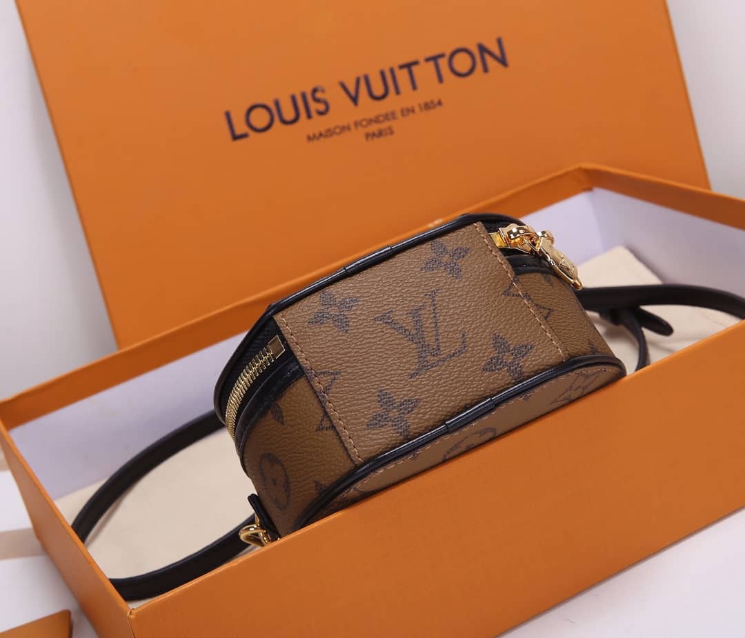 L0vis Vvtt0n Monogram Reverse Mini Boite Chapeau Replica Shoulder Bag Brown M68276