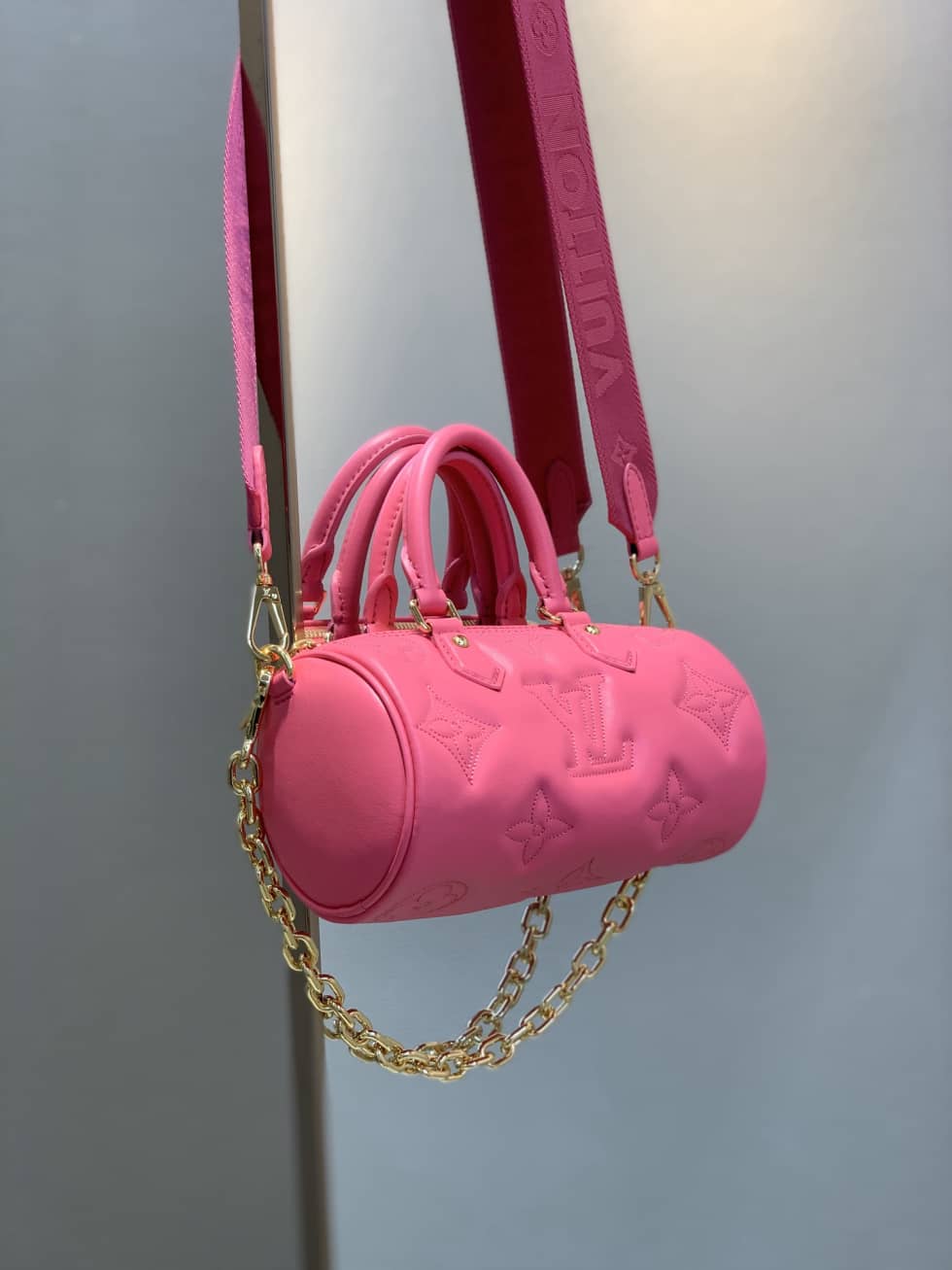 L0vis Vvtt0n Papillon BB Dragon Fruit Pink M59826 Replica Shoulder Bag