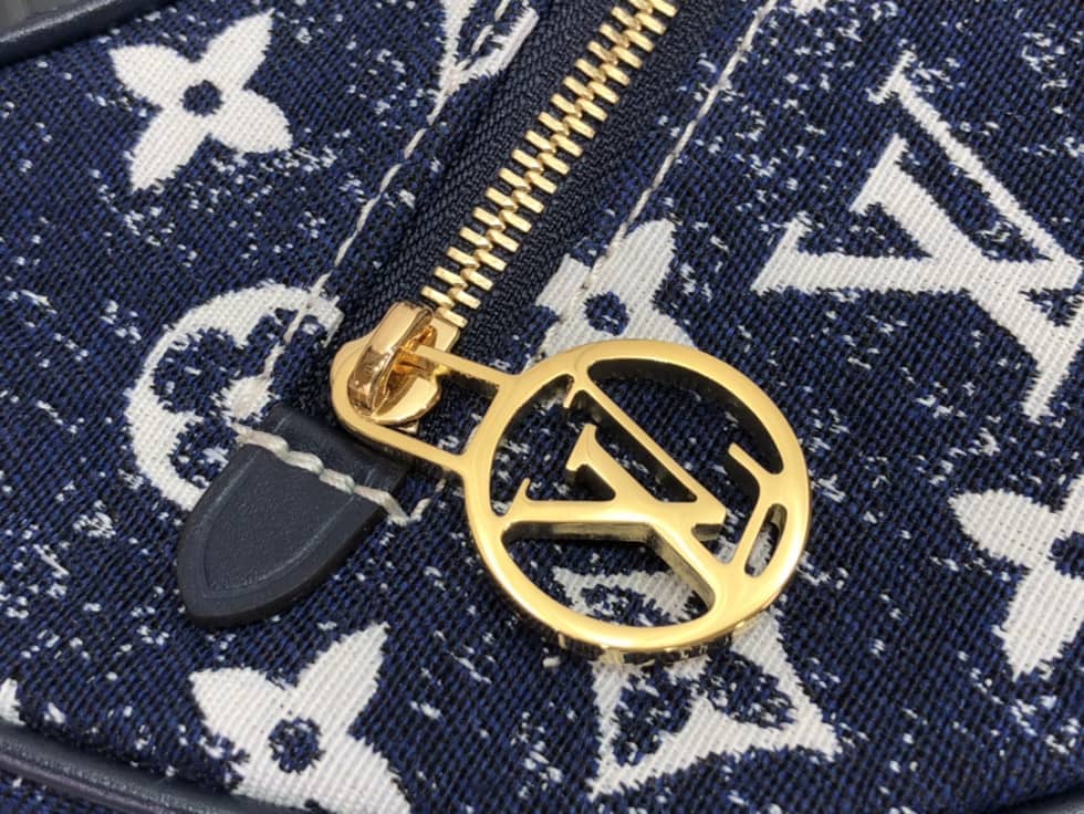 L0vis Vvtt0n Loop Monogram Denim Ecru Blue M81094 Replica Hobo