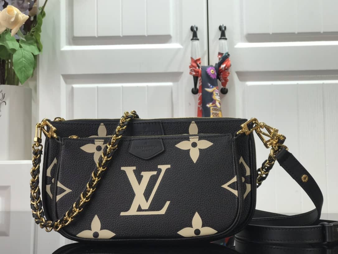 L0vis Vvtt0n Pochette Discovery Compact Replica Wallet Black M57630