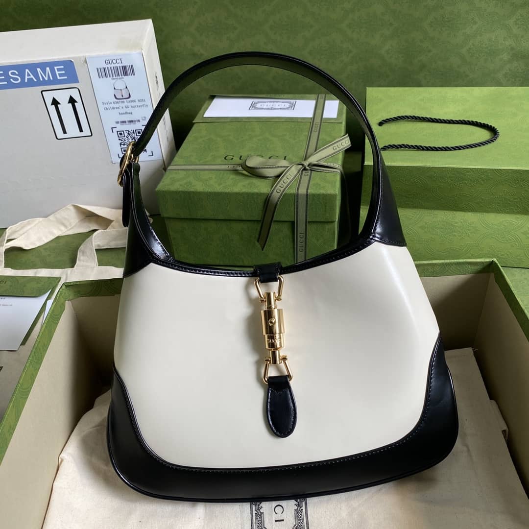 Gvc*1 X Ba1en*iaga The Hacker Project Jackie 1961 Replica Bag 636706