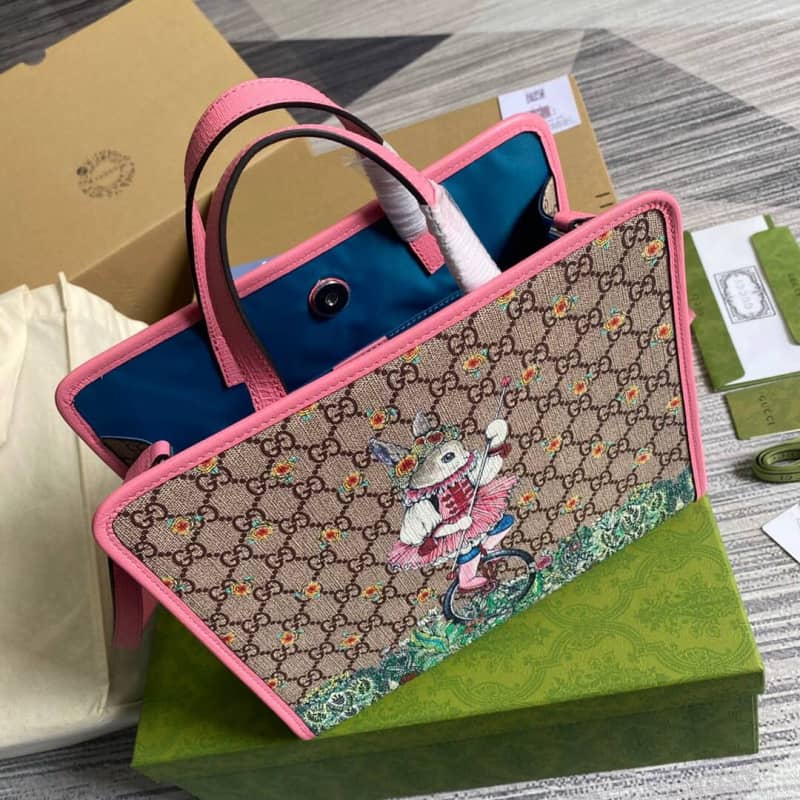 Gvc*1 Svp*me Canvas Children Yuko Higuchi Tote Replica Pink 630542