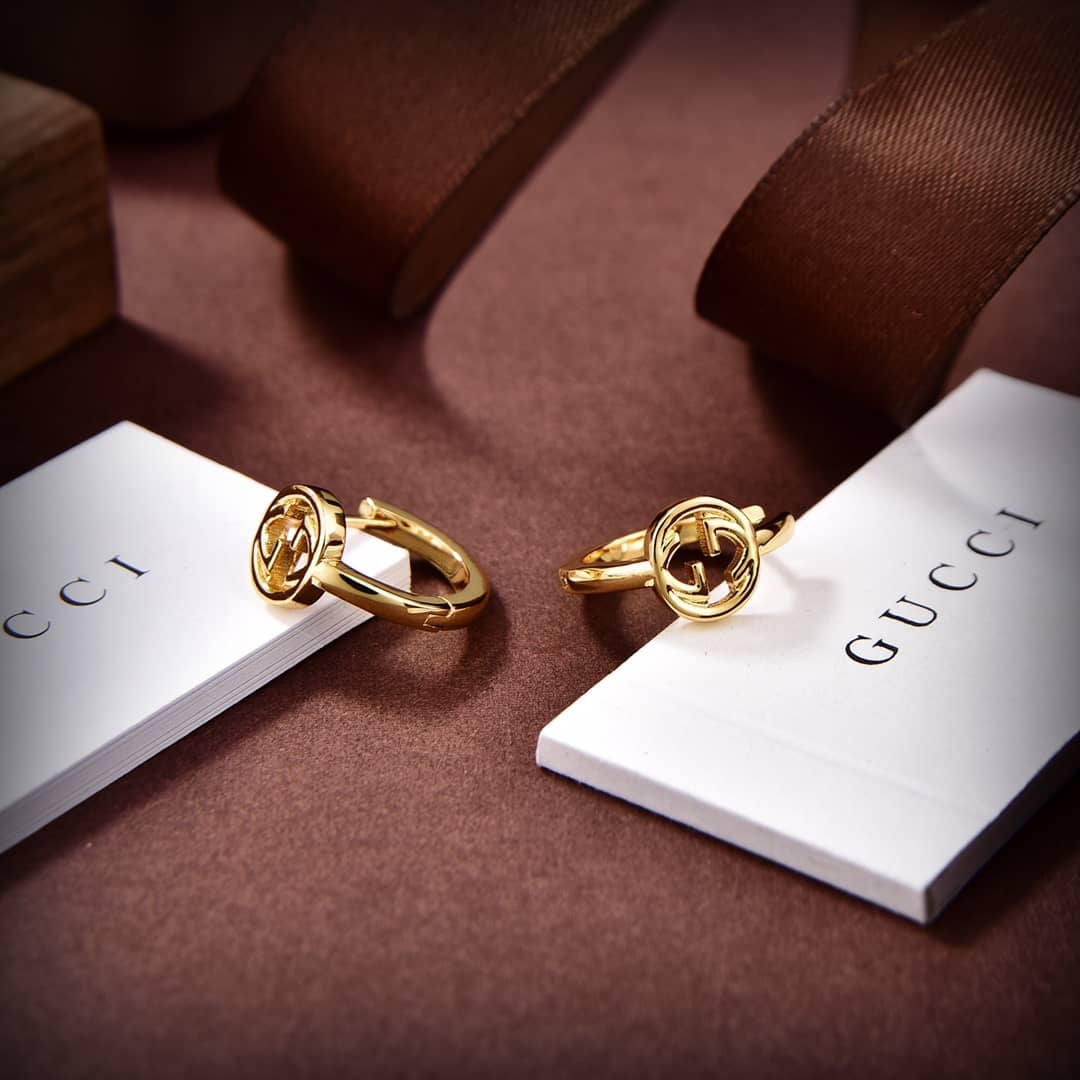 Gvc*1 Earring First Copy