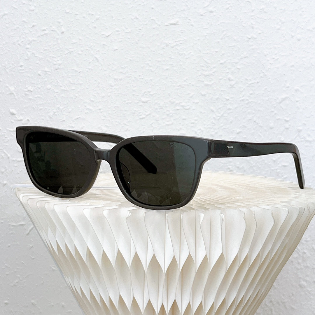 Pra*a Sunglasses