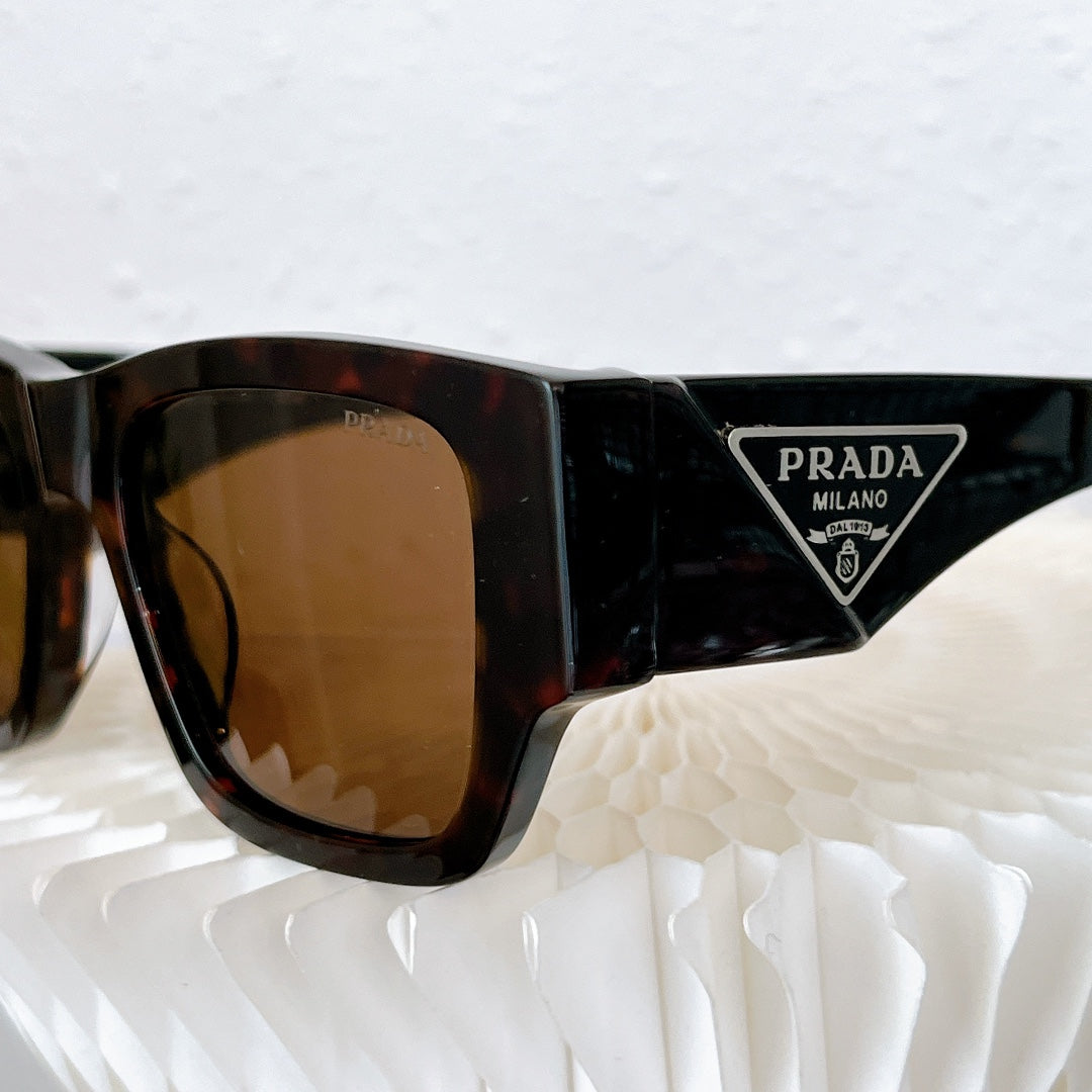 Pra*a Sunglasses