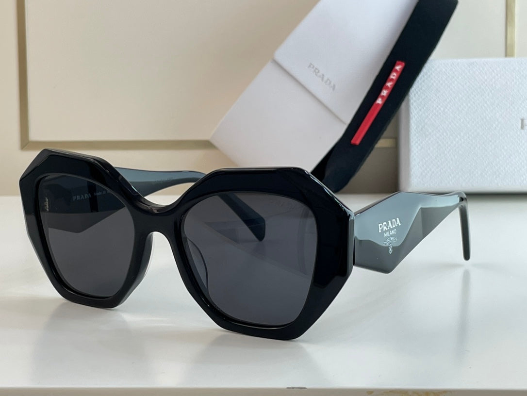 Pra*a Sunglasses