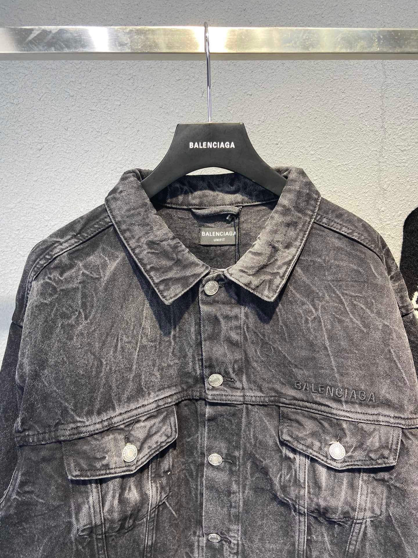 Ba1en*iaga Jacket