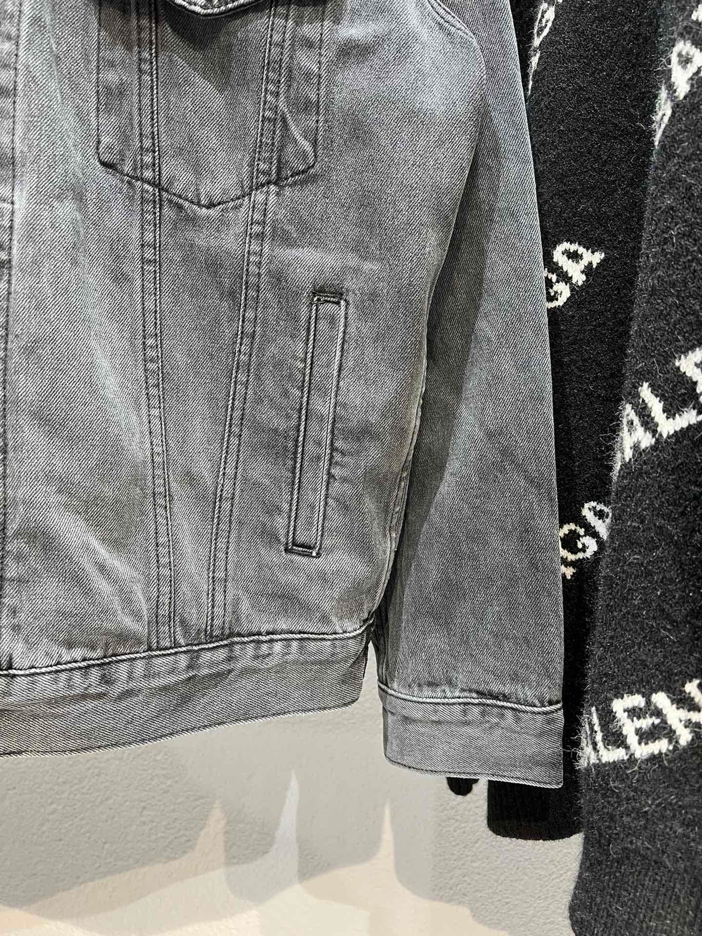 Ba1en*iaga Jacket