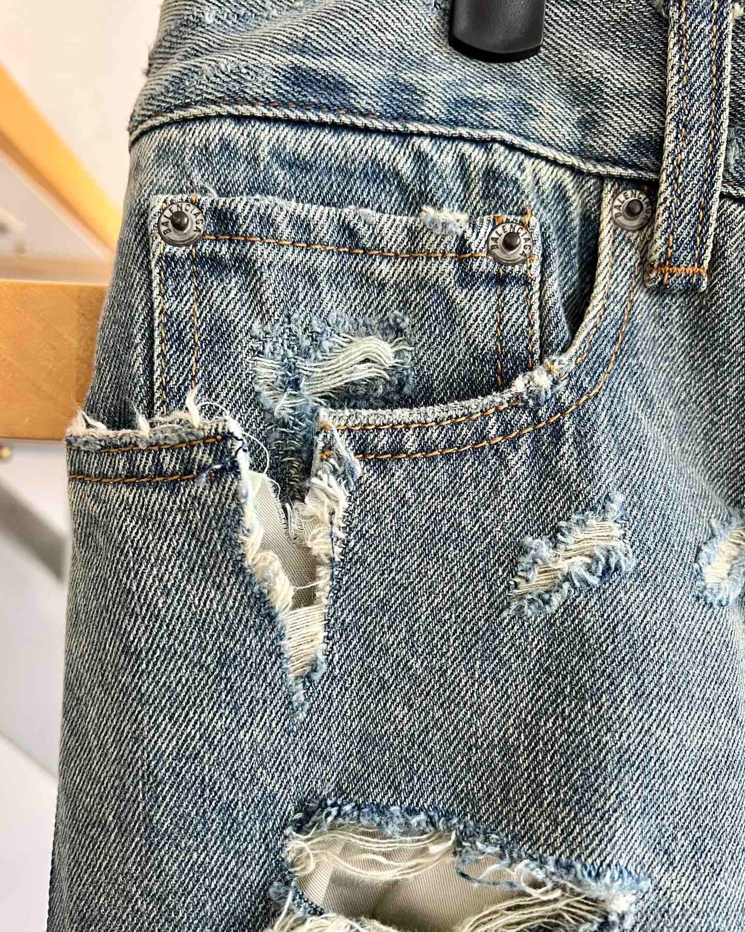 Ba1en*iaga Jeans