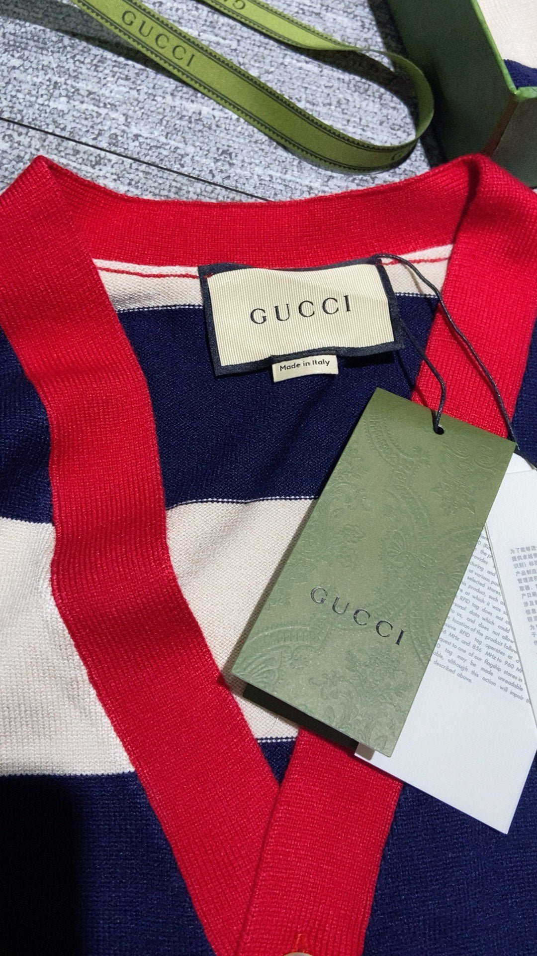 Gvc*1 Cardigan
