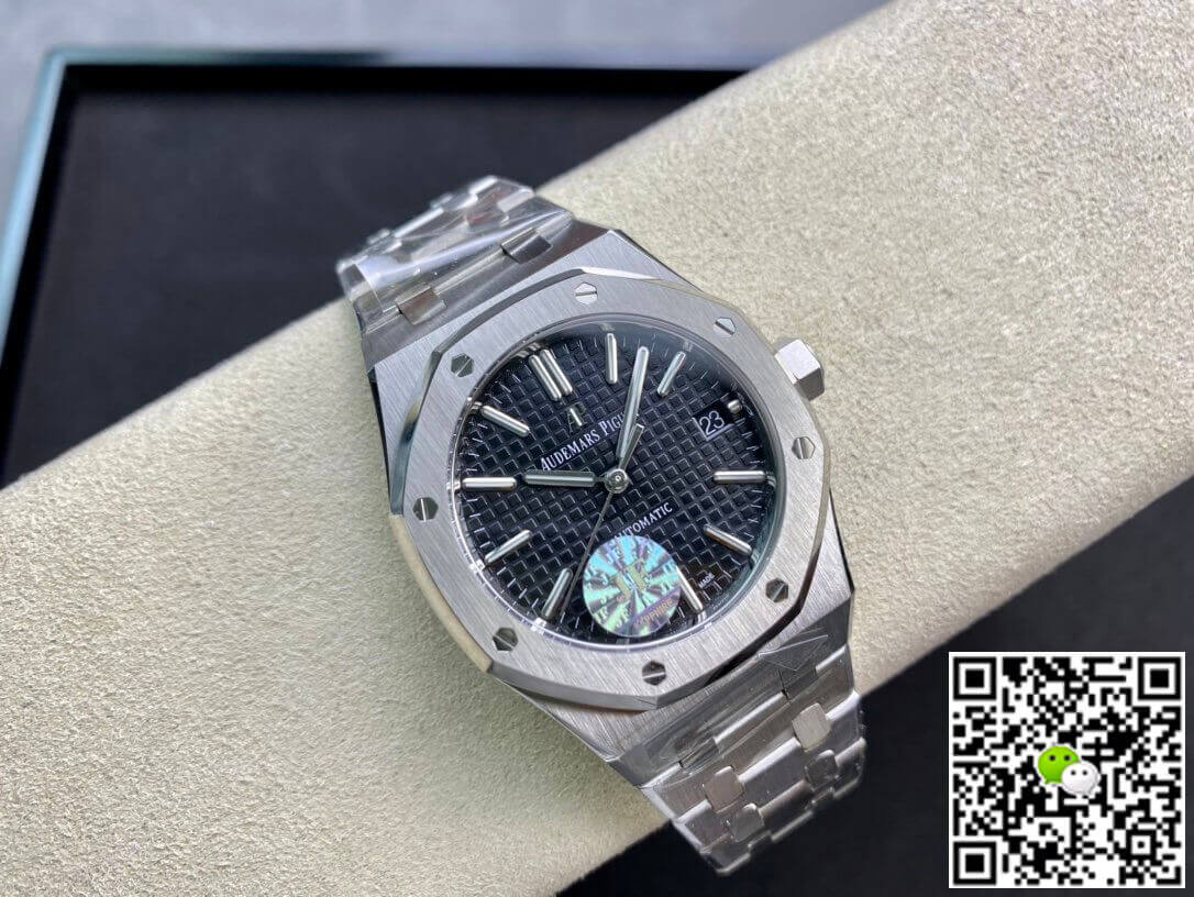 Replica Audemars P1g*et Royal Oak 15450 1:1 Best Edition JF Factory Black Dial