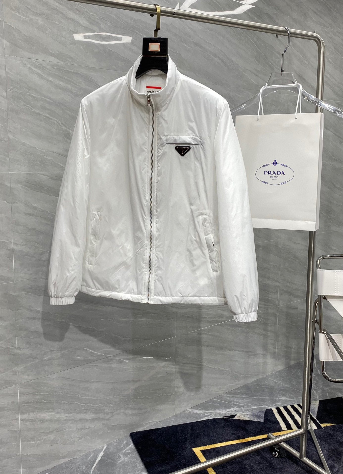 Pra*a Jacket