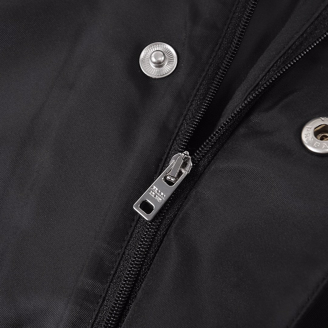 Pra*a Jacket