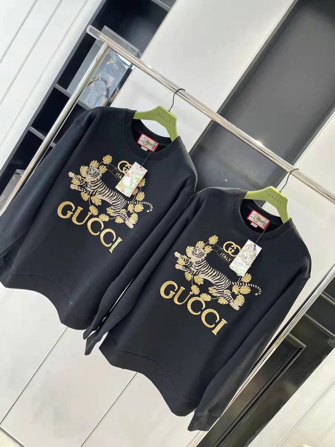 Gvc*1 Sweatshirt