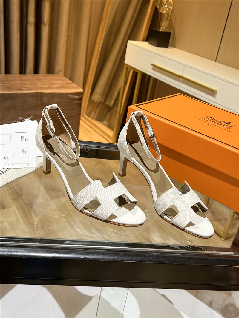 H**me5 high heel sandals