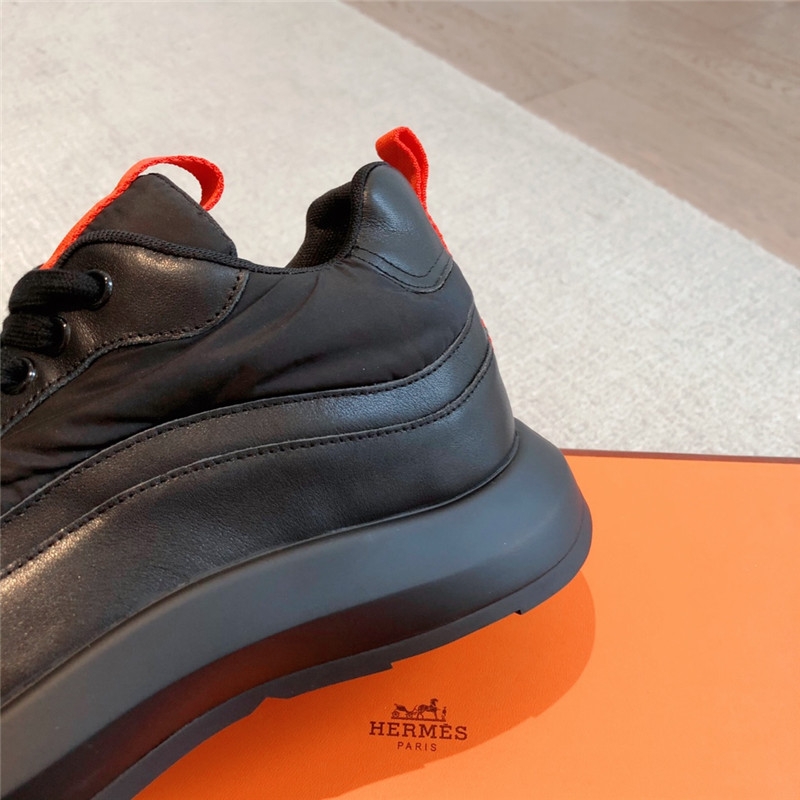 H**me5 new sneakers