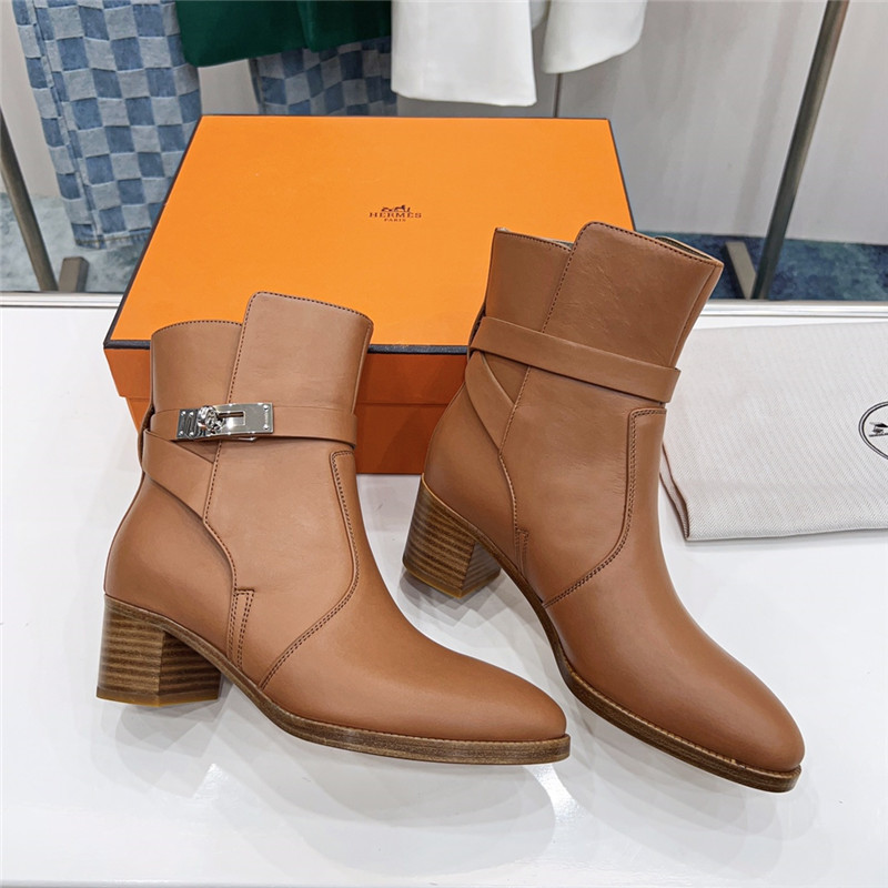 H**me5 frenchie 50 ankle boots