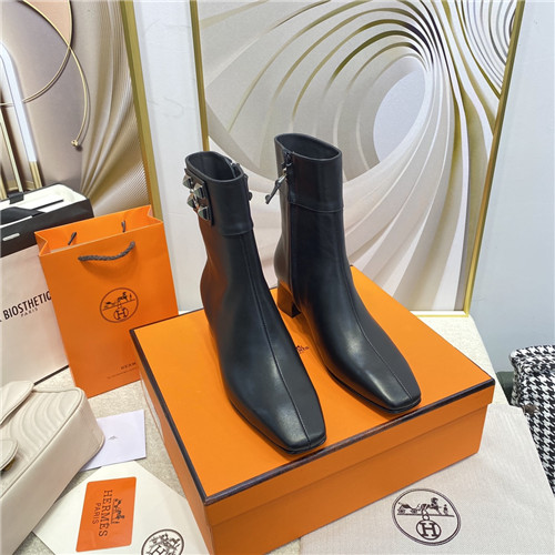 H**me5 Birkin Replica stud ankle boots
