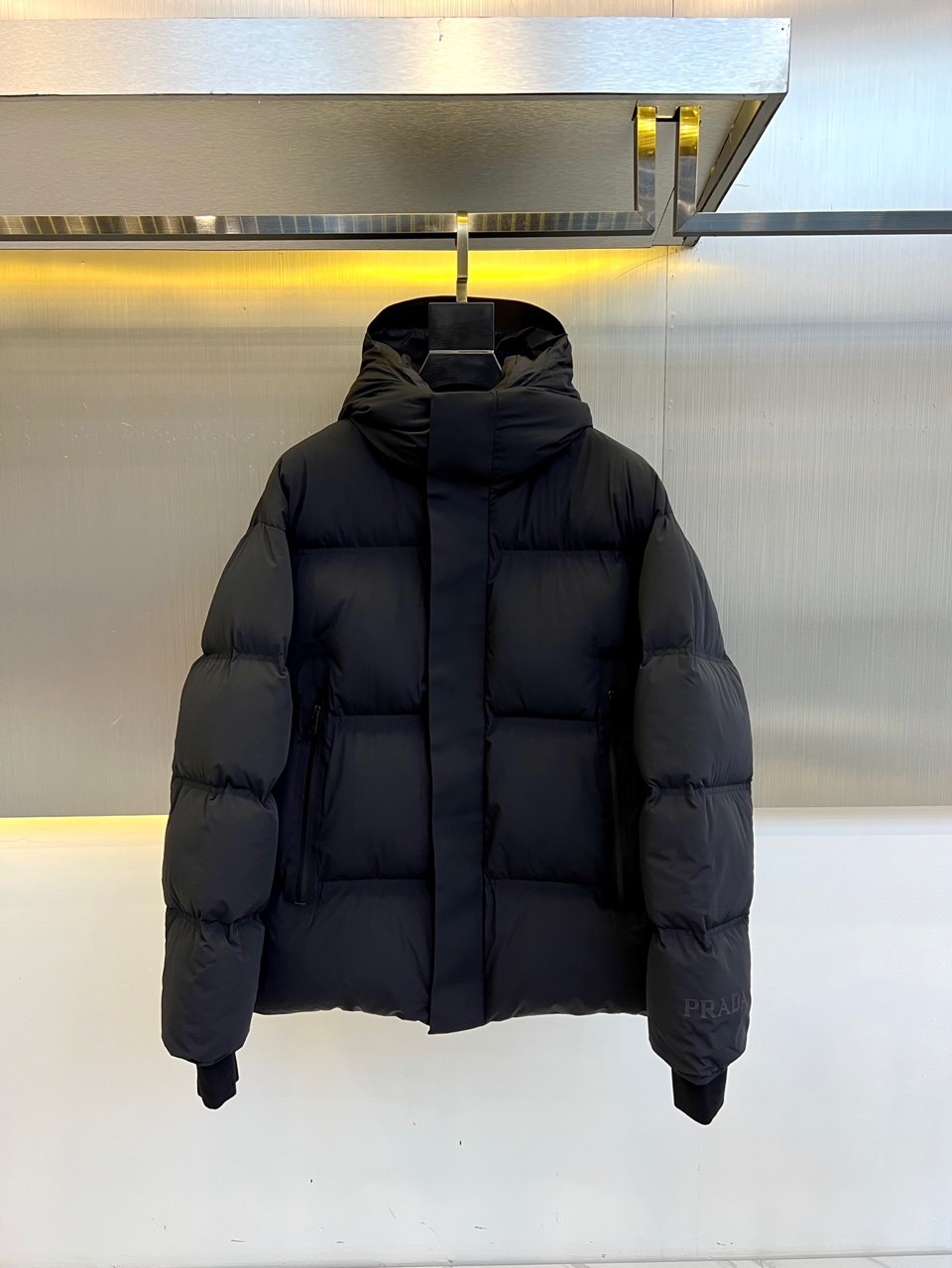 Pra*a Jacket