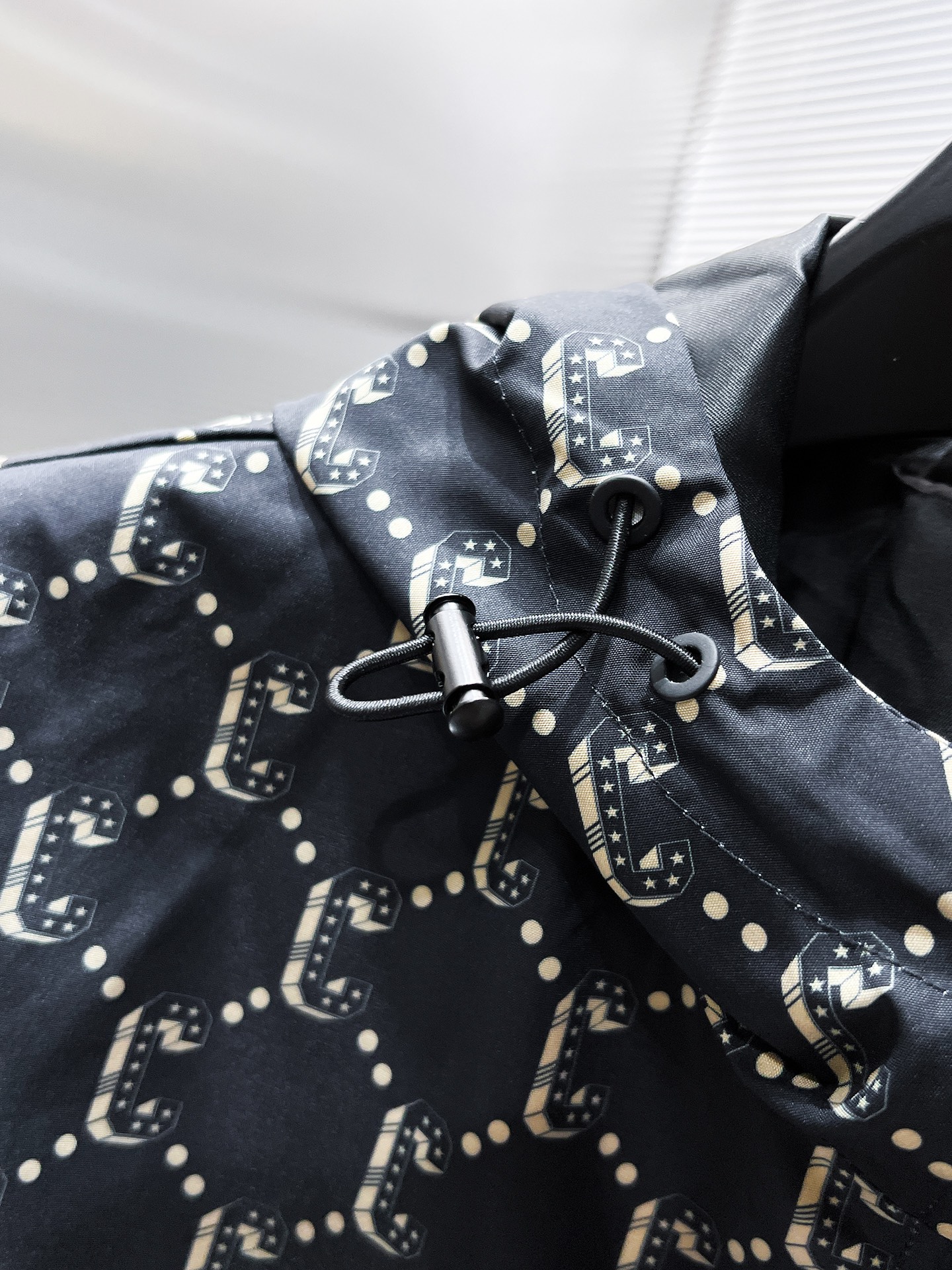Gvc*1 Jacket